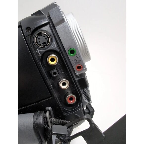 Sony DCR-TRV210 Handycam Hi8 NTSC Digital Camcorder Bundle Vintage 1999 - Picture 13 of 15